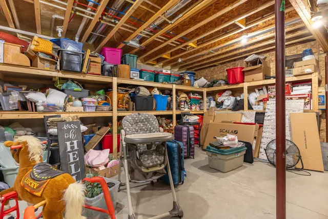 $725,000 | 2968 South Curtiss Road, Stockton, IL 61085