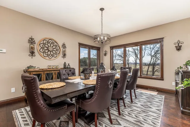 $725,000 | 2968 South Curtiss Road, Stockton, IL 61085