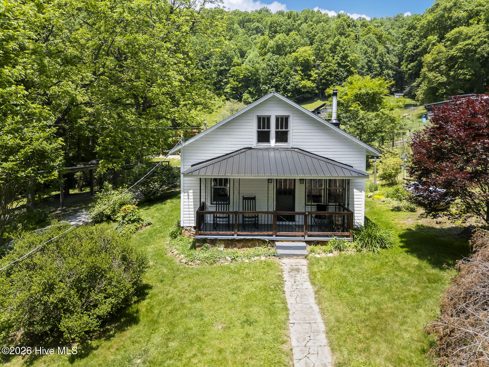 1740 Winding Stairs Road Topton, NC 28781 - Photo 7 of 129