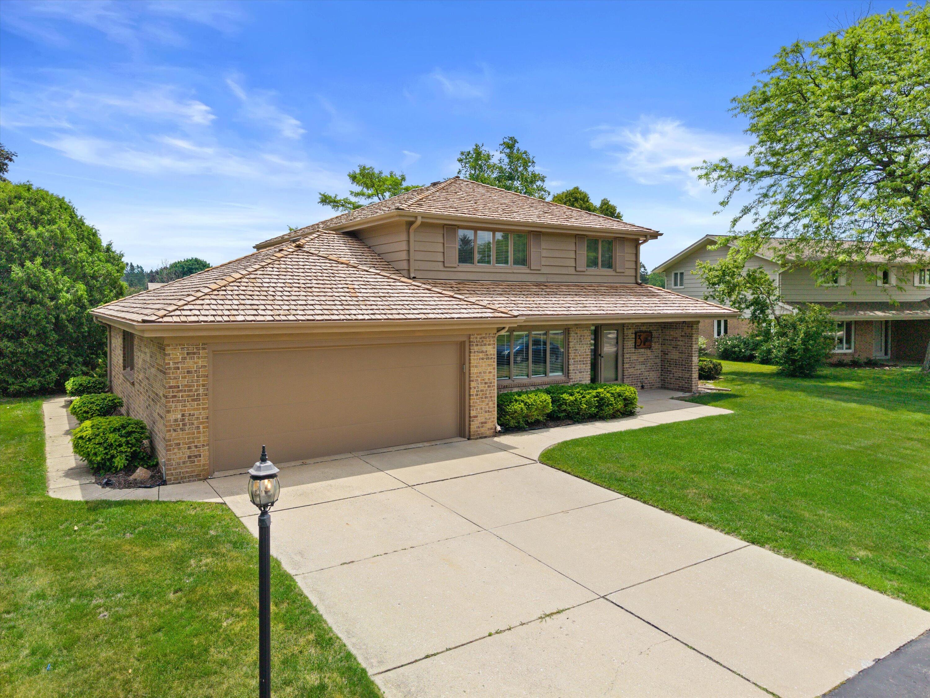 3 Shorewood Court Wind Point, WI 53402 - Photo 42 of 57 03-DJI_20260610122017_0123_D