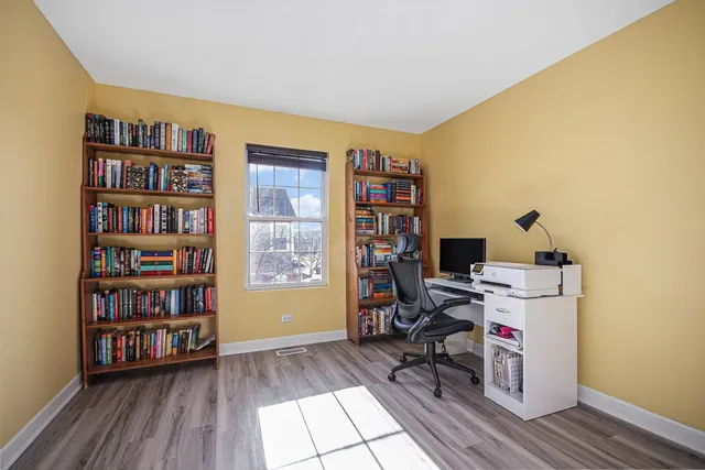 $250,000 | 4585 Camden Lane, Unit E, Yorkville, IL 60560