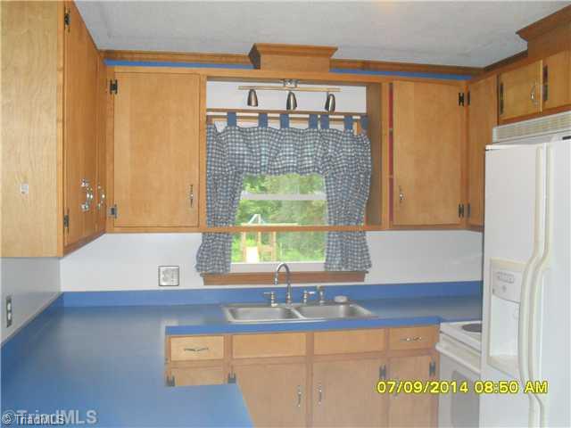 691 Allred Road Lexington, NC 27292 - Photo 4 of 16 Kitchen. Kitchen was remodeled a couple years ago and just painted!