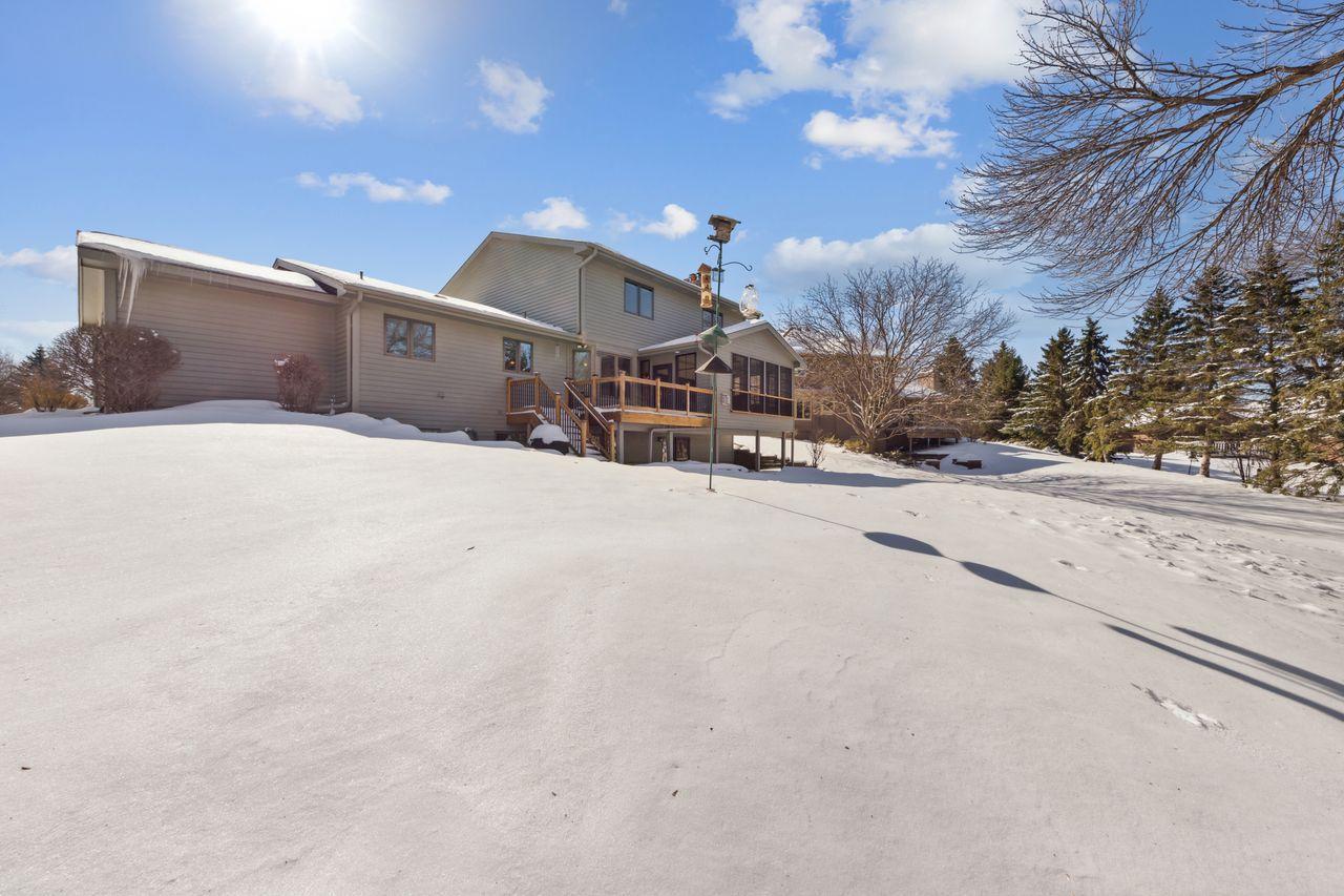 15210 Shadow Creek Road Maple Grove, MN 55311 - Photo 24 of 27 Gallery Image 24
