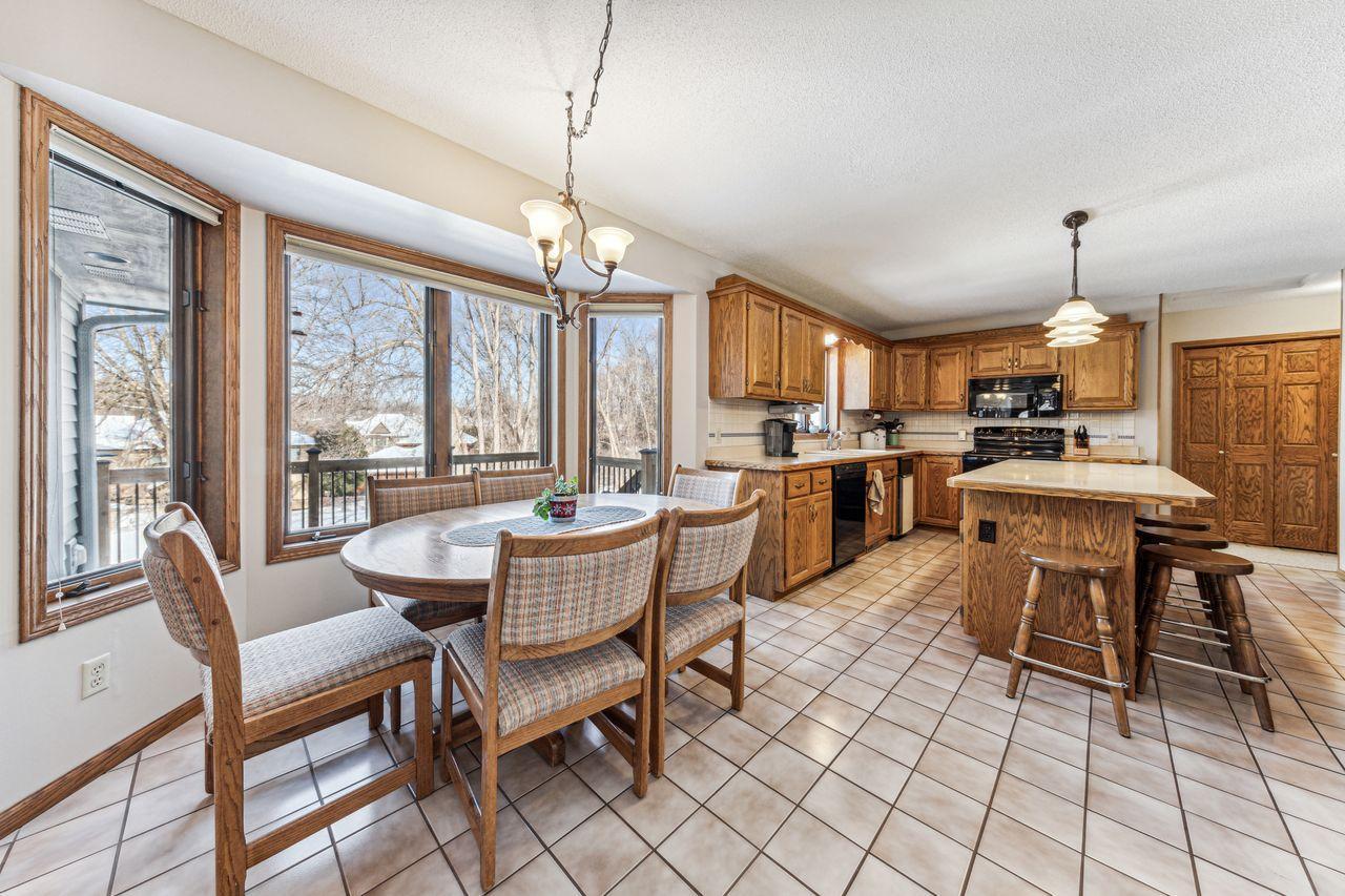 15210 Shadow Creek Road Maple Grove, MN 55311 - Photo 8 of 27 Gallery Image 8