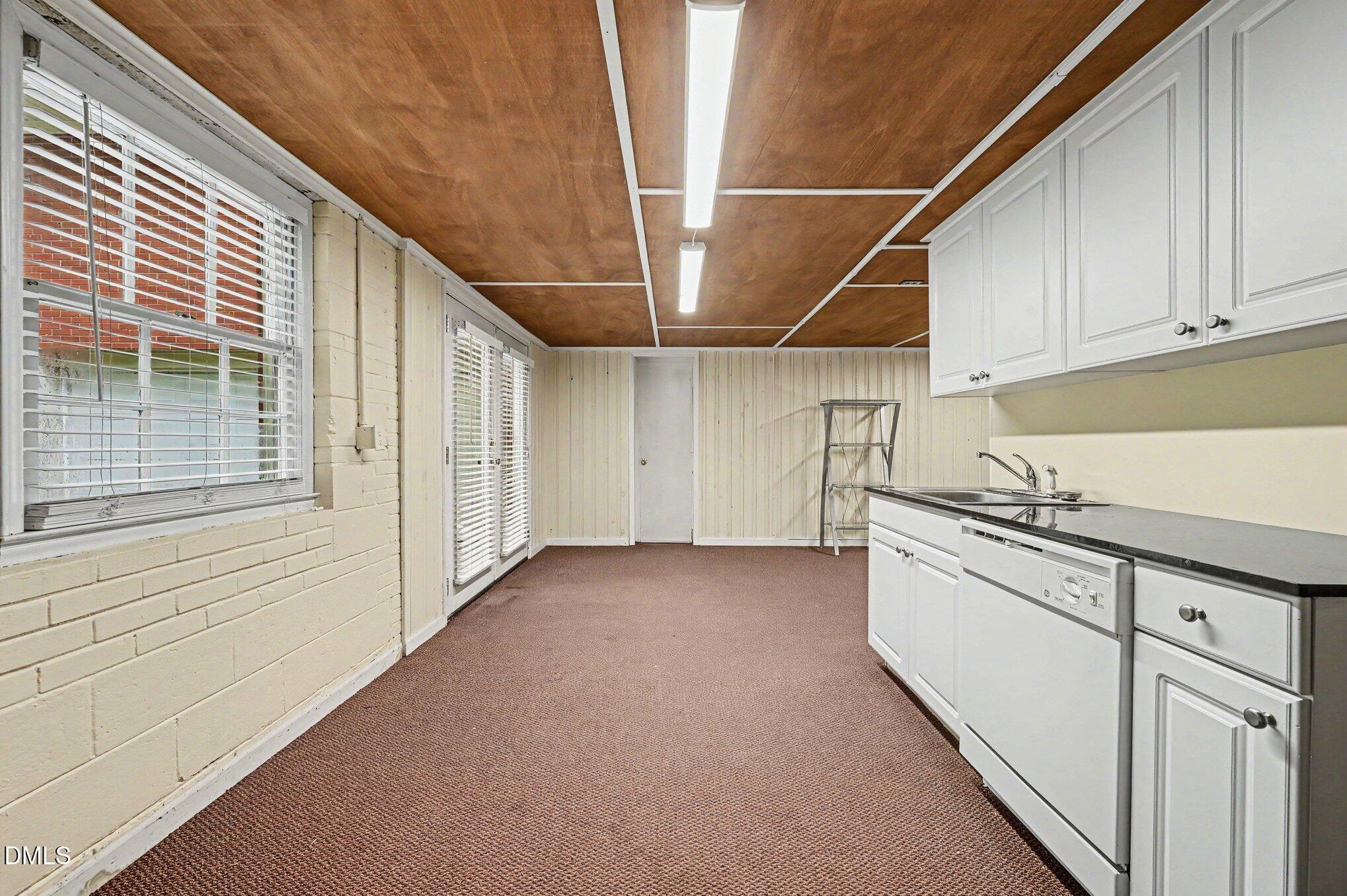1003 Gardner Street Raleigh, NC 27607 - Photo 20 of 24 015_file_8586