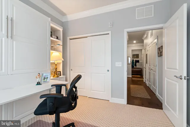 $824,500 | 2960 Vaden Drive, Unit 2N602, Fairfax, VA 22031