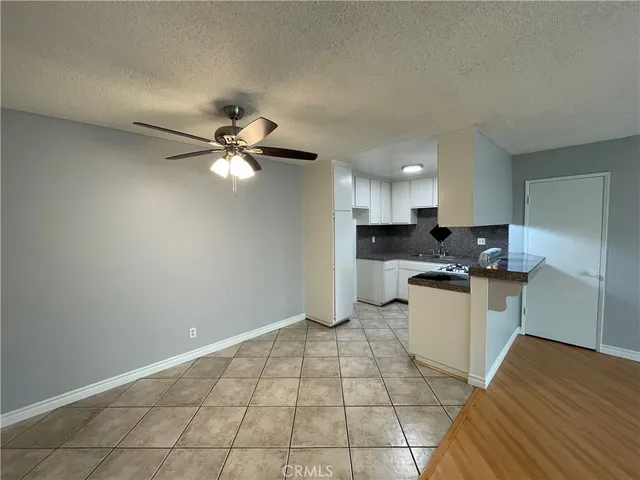 $1,750 | 13717 Chadron Avenue, Unit 23, Hawthorne, CA 90250