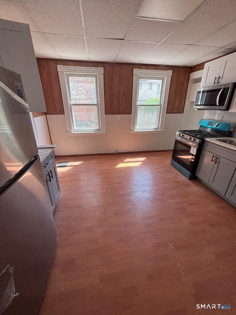 57 Ridgewood Street Waterbury, CT 06710 - Photo 6 of 19