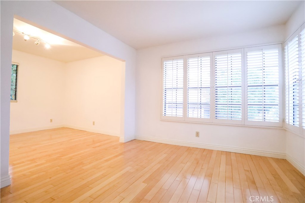 19235 Dunure Place Porter Ranch, CA 91326 - Photo 25 of 34 Gallery Image 25