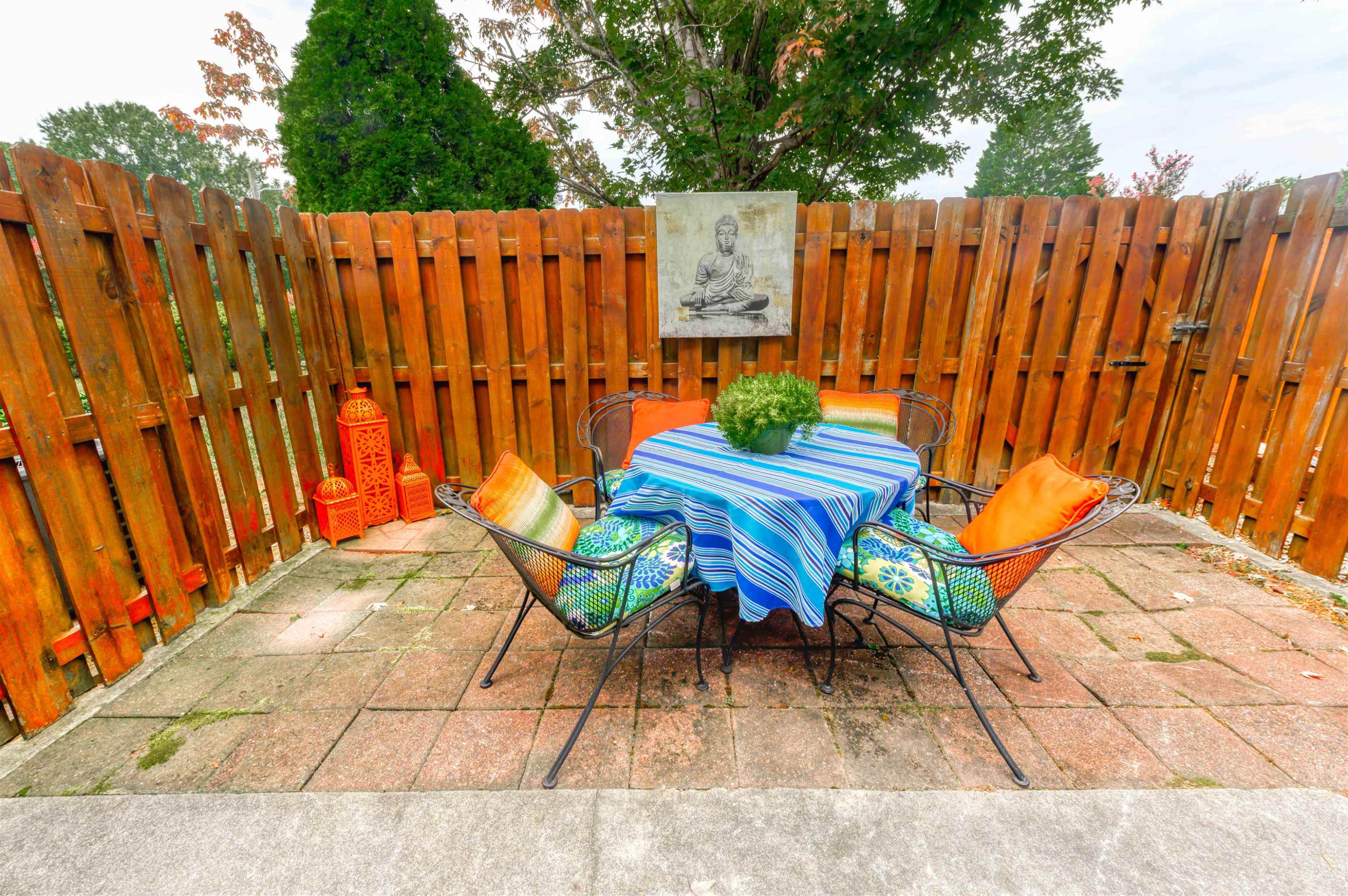 6907 Saxby Court Raleigh, NC 27613 - Photo 6 of 14 Photo 6