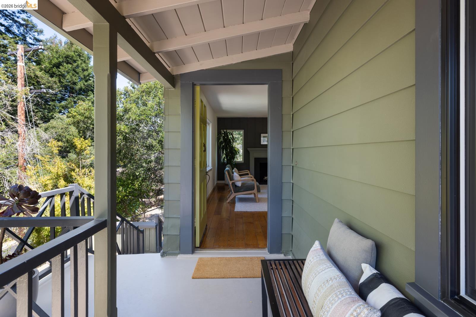 371 Rugby Avenue Berkeley, CA 94707 - Photo 2 of 42