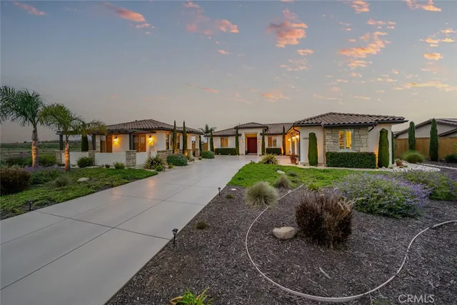 $1,289,000 | 1950 Vista Del Sol, Nipomo, CA 93444