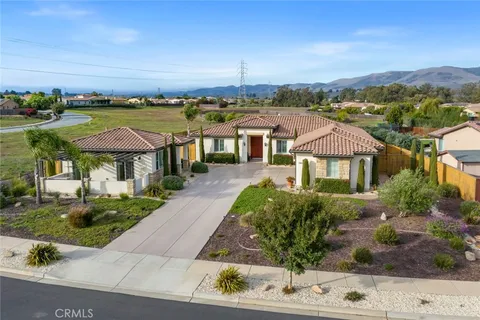 $1,289,000 | 1950 Vista Del Sol, Nipomo, CA 93444