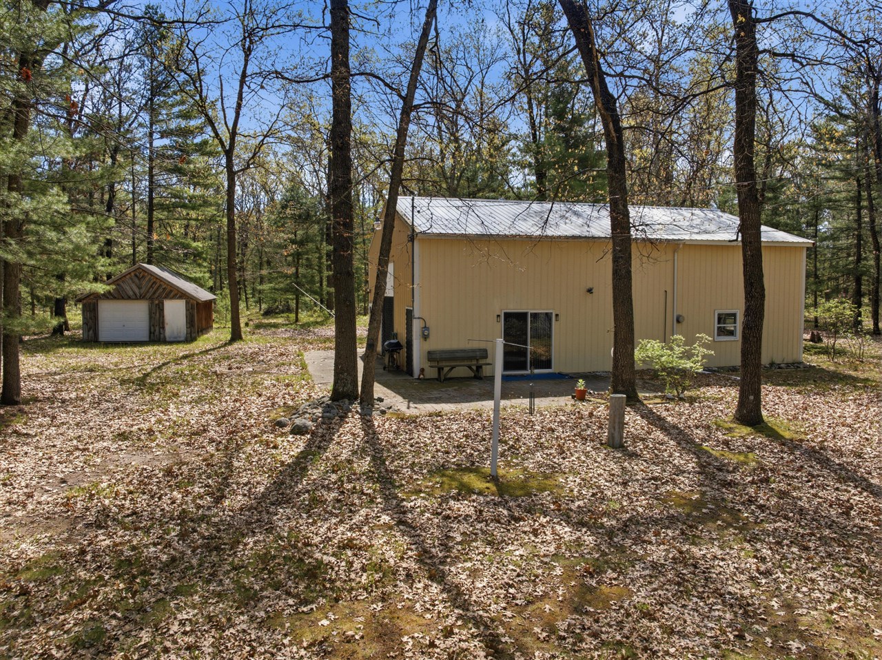 337 South Taylor Road Branch, MI 49402 - Photo 32 of 40