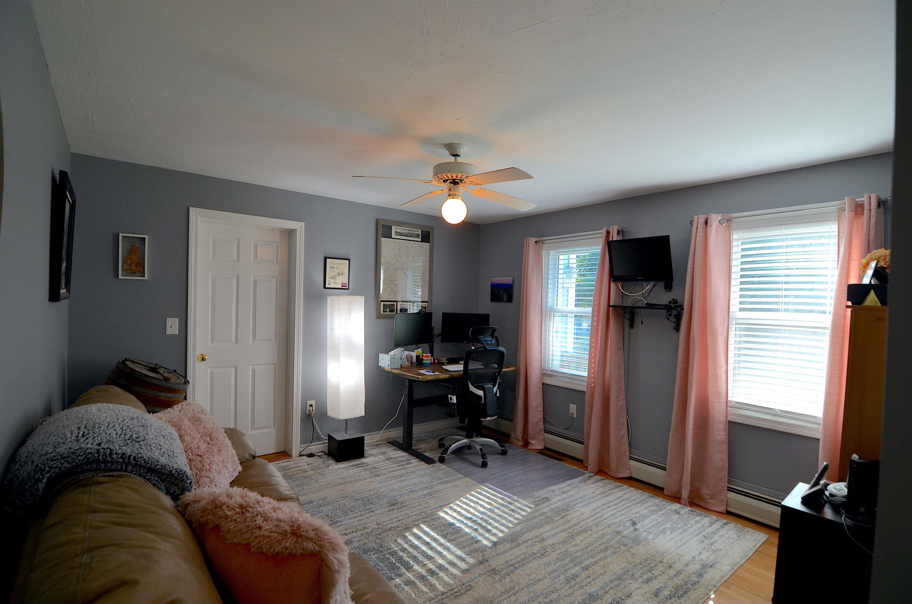 492 Concord Stage Road Weare, NH 03281 - Photo 16 of 35