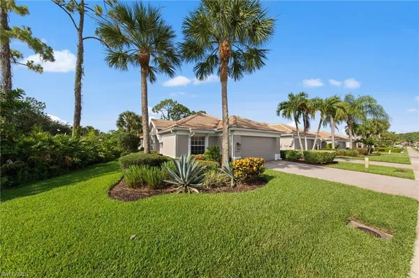 $400,000 | 10046 Horse Creek Road, Fort Myers, FL 33913