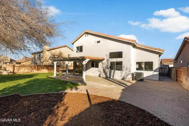 $514,900 | 44123 Sundance Court, Lancaster, CA 93535