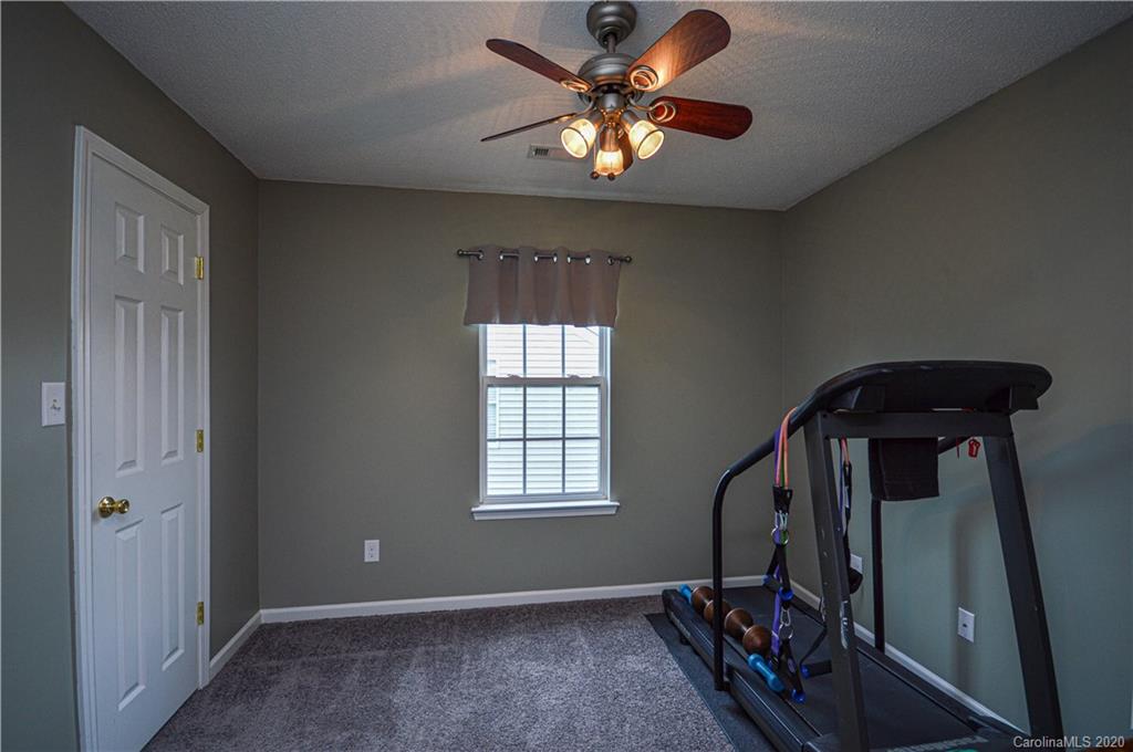 1019 Hipp Road Charlotte, NC 28216 - Photo 22 of 40 Gallery Image 22