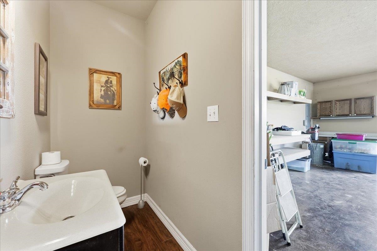 1615 Quail Run Beaumont, TX 77705 - Photo 39 of 49
