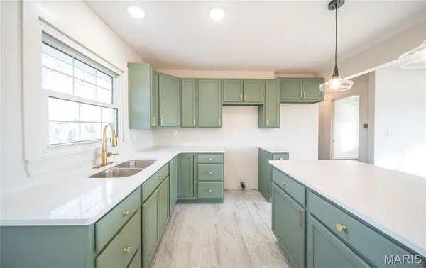 $239,000 | 811 Soest Road, Rolla, MO 65401