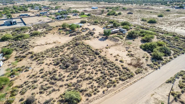 $700,000 | 21235 West Elliot Road, Buckeye, AZ 85326