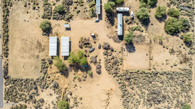 $700,000 | 21235 West Elliot Road, Buckeye, AZ 85326