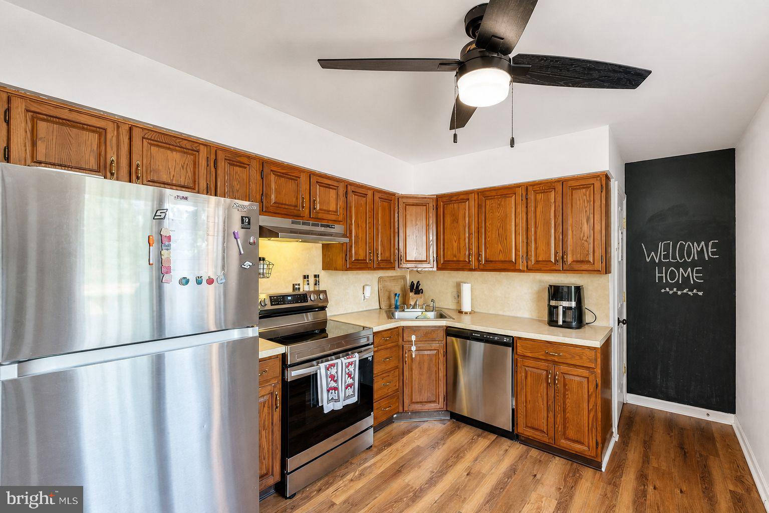 182 Rose Valley Road Pottstown, PA 19464 - Photo 26 of 52 Charming kitchen with modern touches.