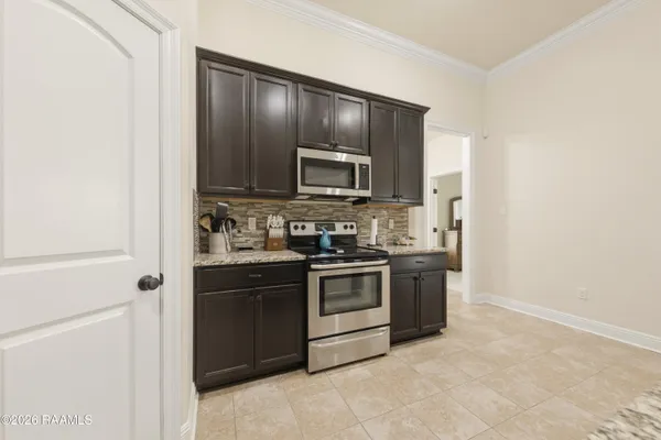 $270,000 | 134 Maddox Jude Drive, Maurice, LA 70555