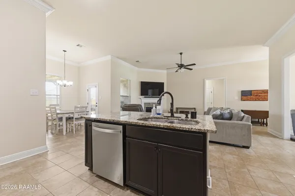 $270,000 | 134 Maddox Jude Drive, Maurice, LA 70555