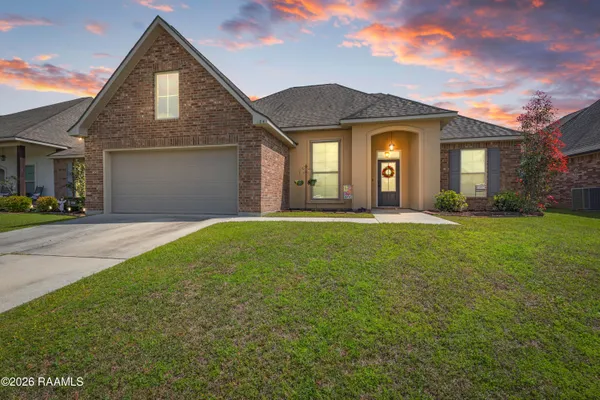 $270,000 | 134 Maddox Jude Drive, Maurice, LA 70555