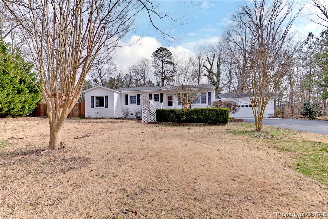 3159 Old Stage Road Toano, VA 23168 - Photo 1 of 44 Beautiful one level Ranch style living! Large front yard with spacious paved driveway!