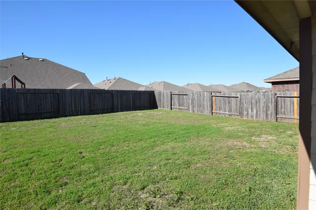 $2,100 | 3042 Village Creek Drive, Katy, TX 77494
