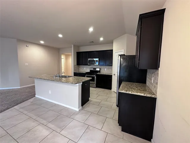 $2,100 | 3042 Village Creek Drive, Katy, TX 77494