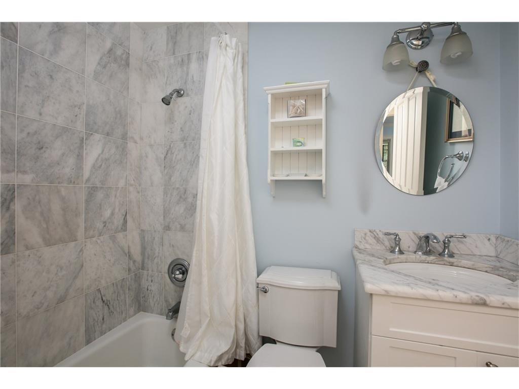 375 Fiddlewood Road Vero Beach, FL 32963 - Photo 13 of 20 Gallery Image 13