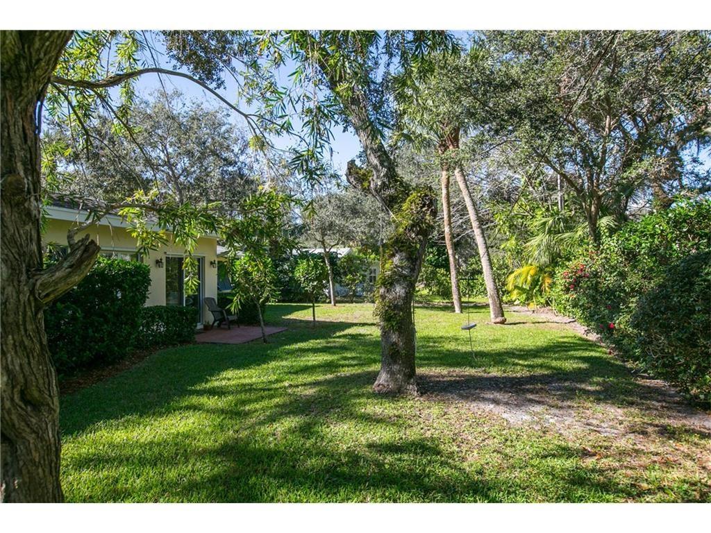 375 Fiddlewood Road Vero Beach, FL 32963 - Photo 18 of 20 Gallery Image 18