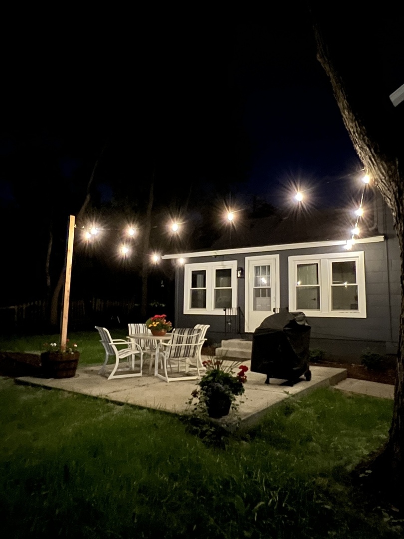 201 South Gilbert Street South Elgin, IL 60177 - Photo 27 of 27 a view of a house with backyard