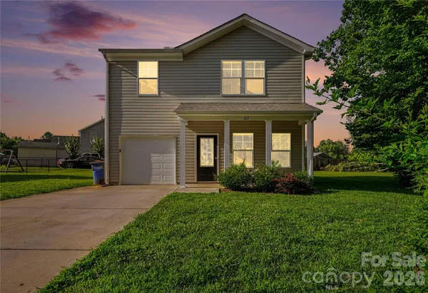 $265,000 | 213 Wolf Creek Lane, Statesville, NC 28625