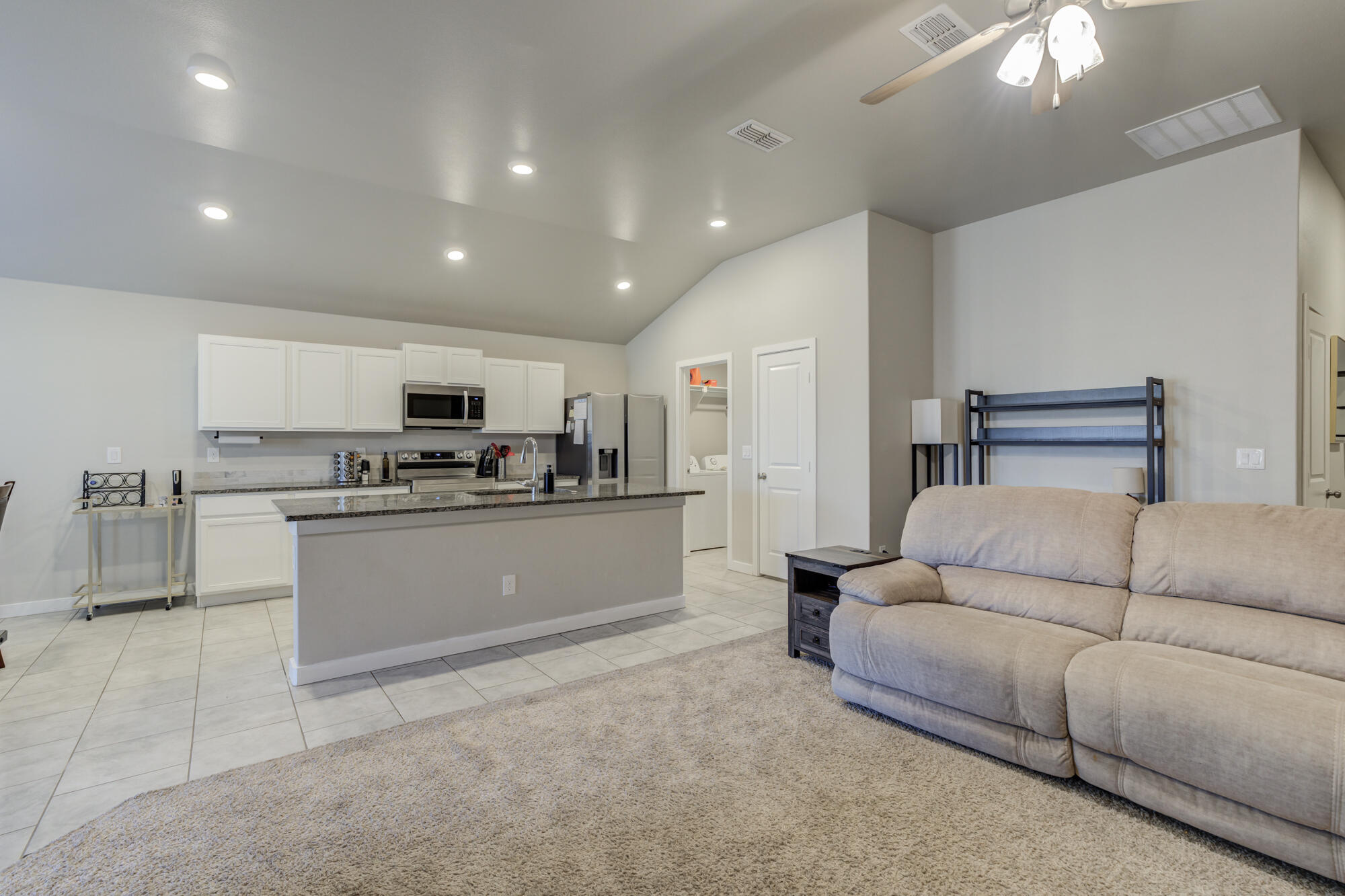 1930 137th Street Lubbock, TX 79423 - Photo 10 of 33 DSC09926_27_28_29_30