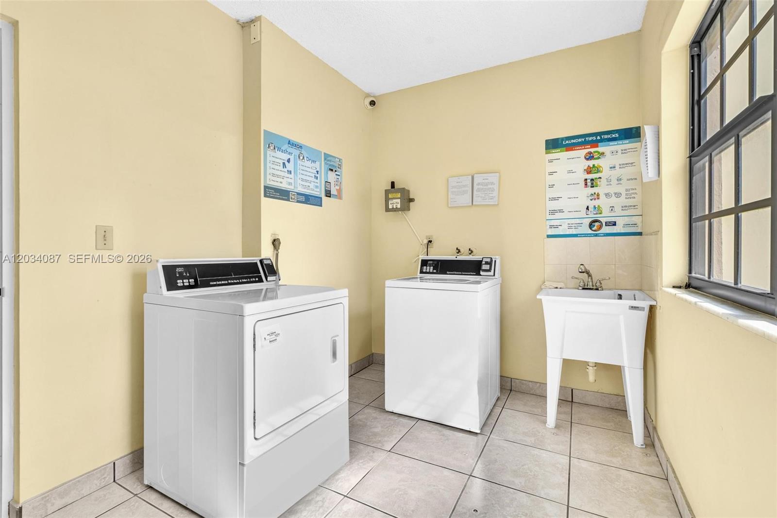 9124 Collins Avenue, Unit 304 Surfside, FL 33154 - Photo 25 of 32