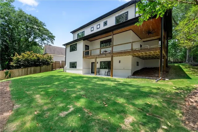 $1,525,000 | 2771 Guthrie Street, Smyrna, GA 30080