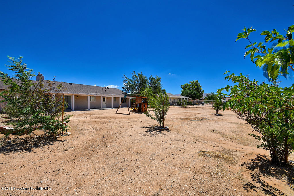 12000 Chimayo Road Apple Valley, CA 92308 - Photo 24 of 27 Back1 - Version 2-XL