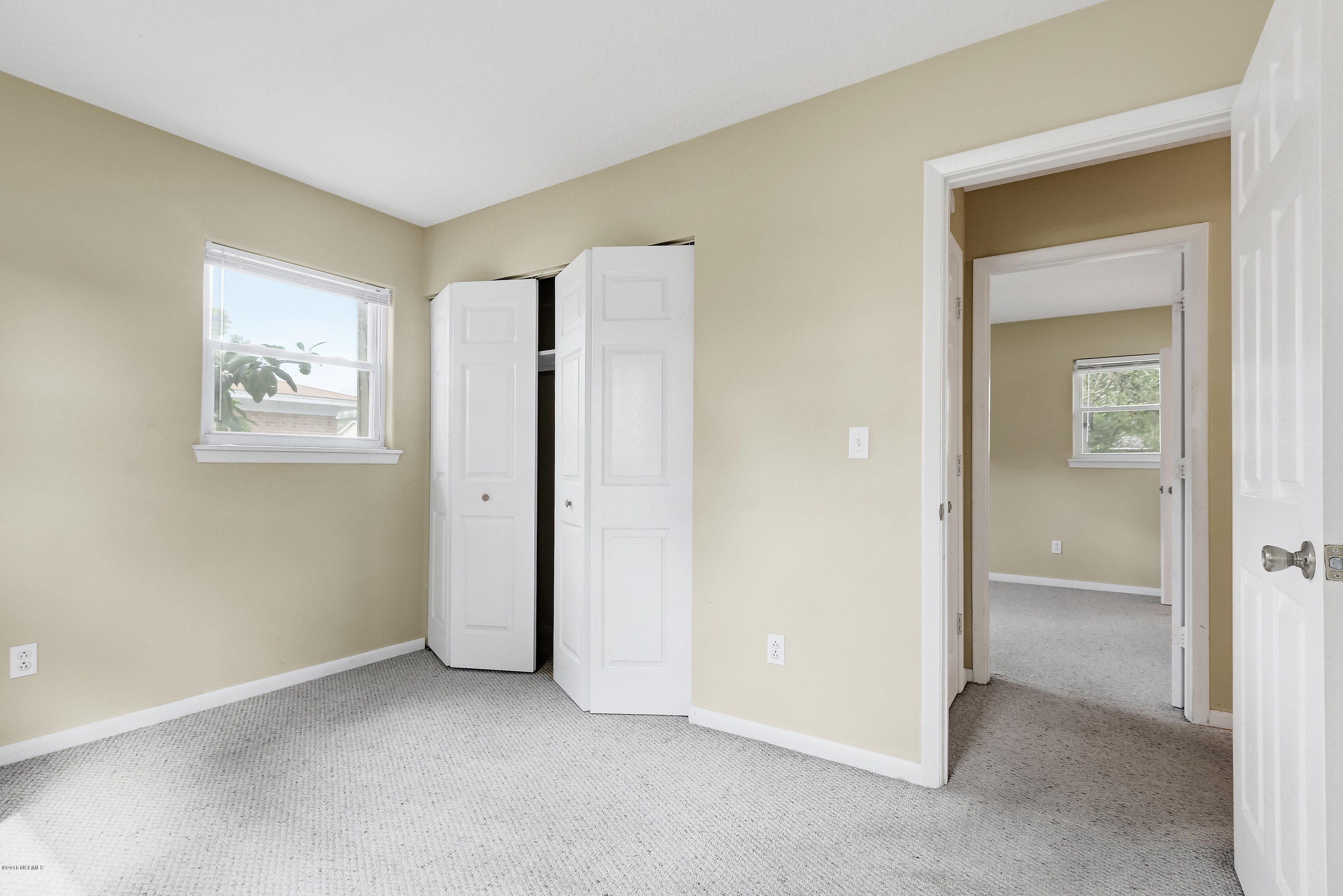 406 Governors Road Wilmington, NC 28411 - Photo 18 of 29 406GovernorsRoad-18