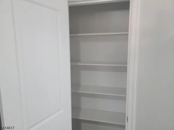 $2,750 | 122 Rose Terrace, Newark, NJ 07108