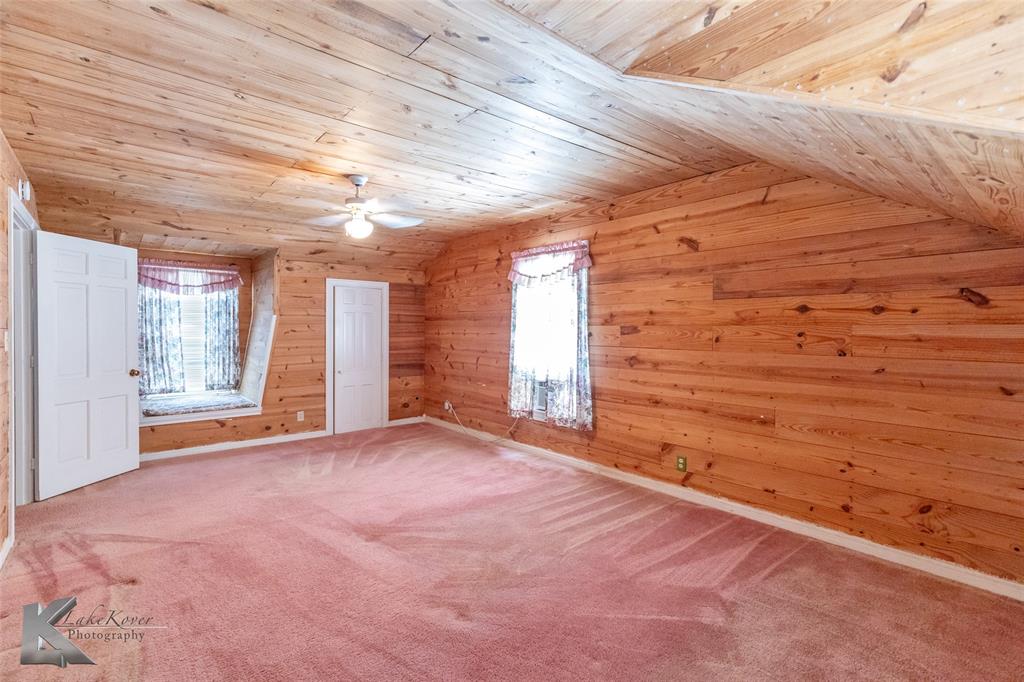 907 North Ave G Haskell, TX 79521 - Photo 20 of 40 a view of an empty room with a window