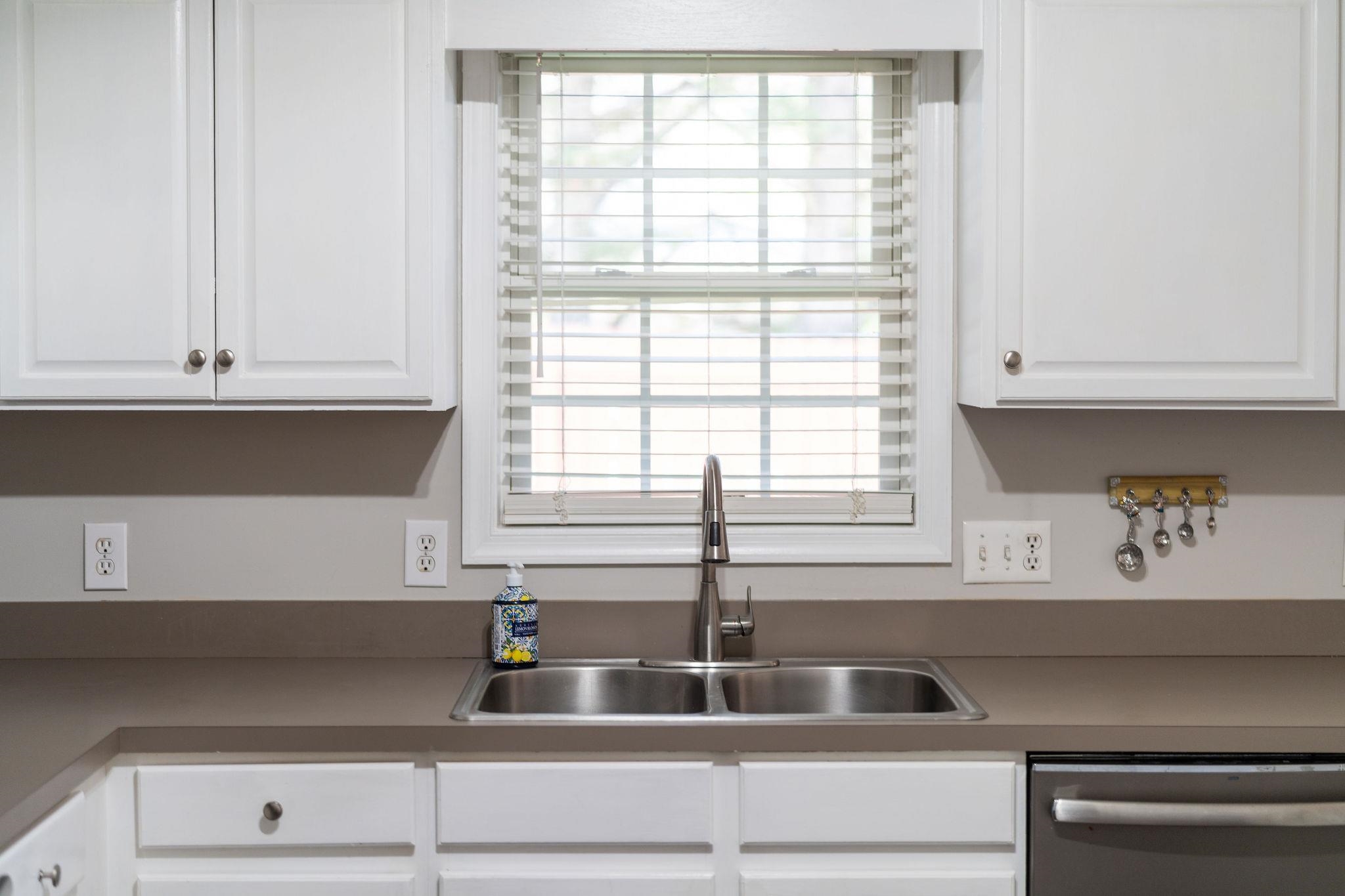 204 Devon Court Waynesboro, VA 22980 - Photo 26 of 52