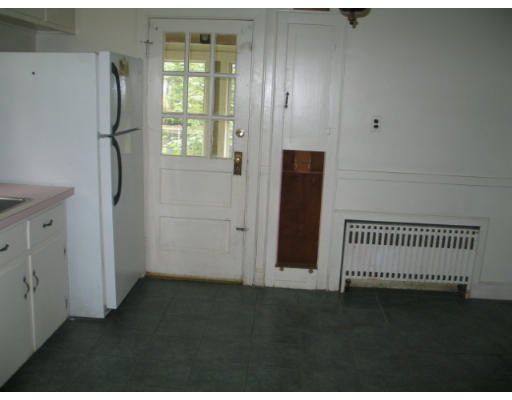 23 Barna Road Boston, MA 02124 - Photo 5 of 12 Gallery Image 5