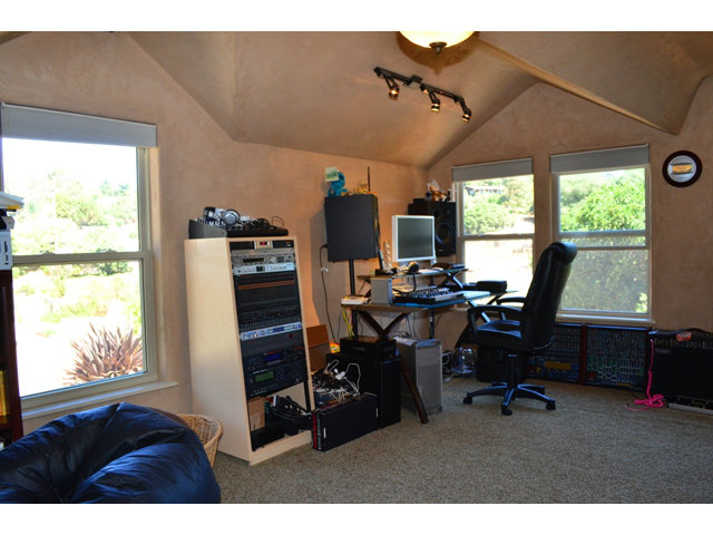7474 Tustin Road Prunedale, CA 93907 - Photo 11 of 25 Gallery Image 11