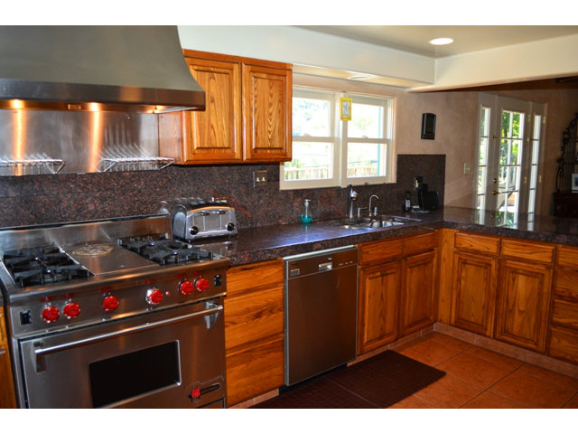 7474 Tustin Road Prunedale, CA 93907 - Photo 5 of 25 Gallery Image 5