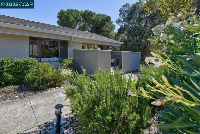 $438,000 | 2041 Golden Rain Road, Unit 4, Walnut Creek, CA 94595