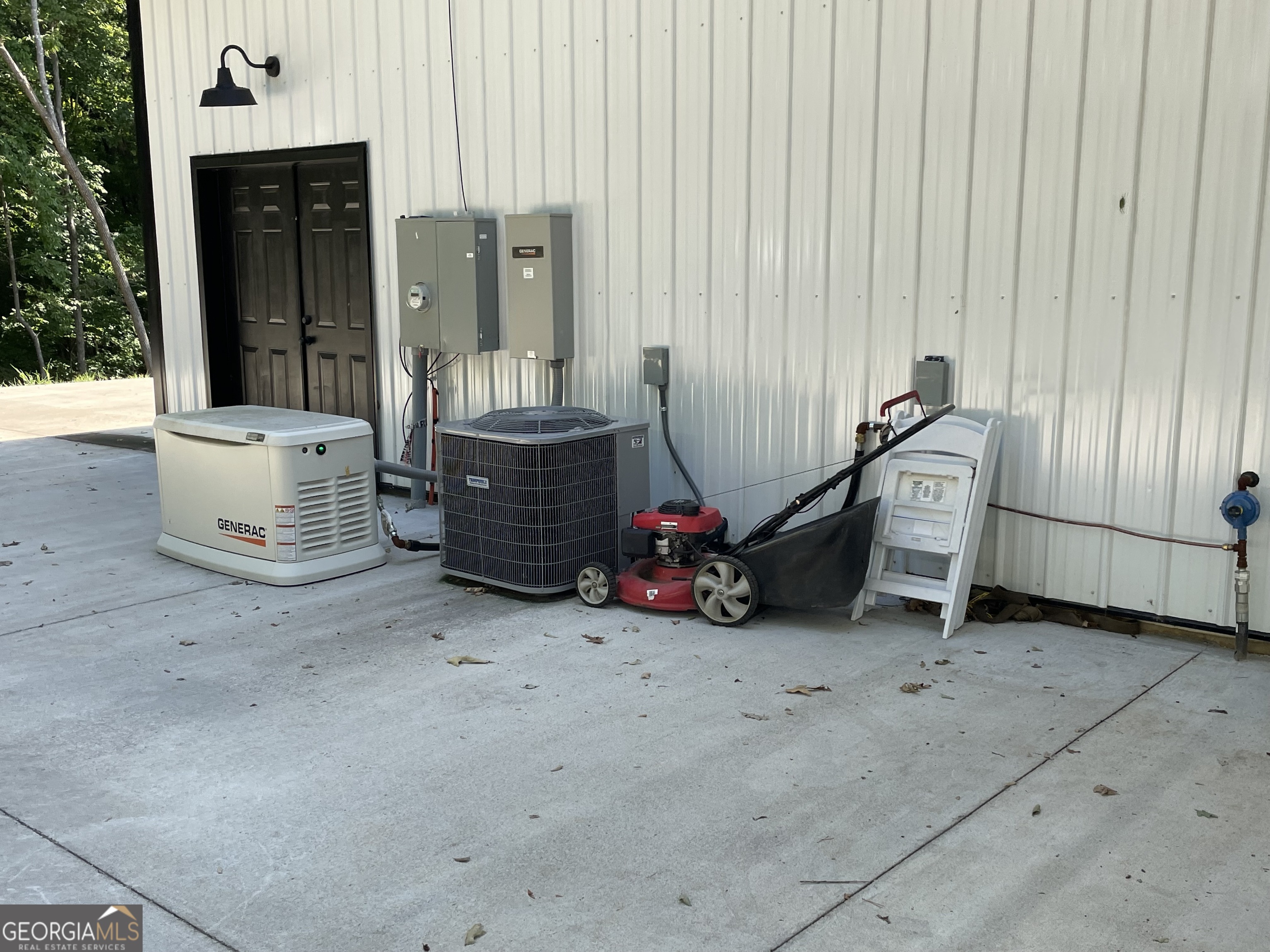 1019 Hardscrabble Road Mineral Bluff, GA 30559 - Photo 24 of 52 a view of a patio with table and chairs